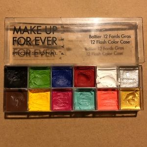 Makeup Forever Flash Palette